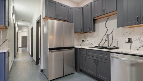 3824 W Arthington Street