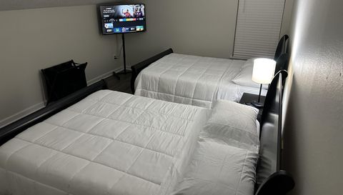 4936 Windsor Downs Dr