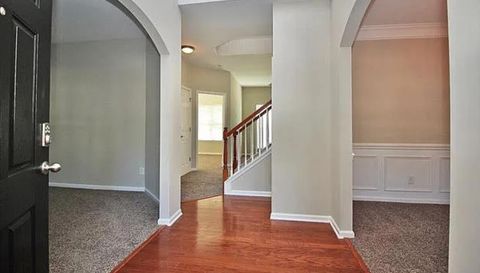 1212 Oakdale Commons Ct