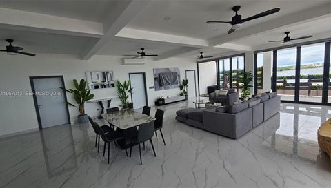 42A Barrier Reef Drive