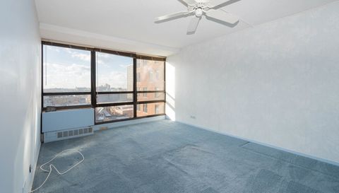 3150 N Sheridan Road