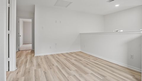 10511 Kings River Dr