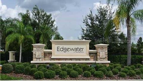2517 OLEANDER LAKES DRIVE