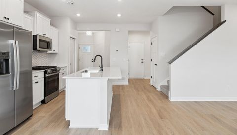 10304 Birchwood Circle