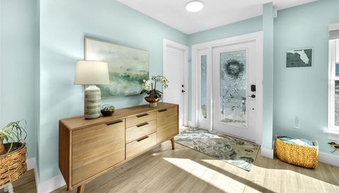 1015 SPINDLE PALM WAY