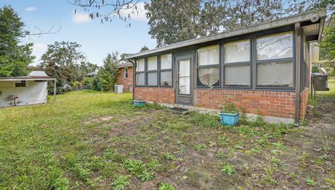 4077 Burning Tree Ln