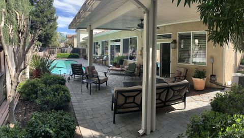 4037 Steamboat Cove Ln