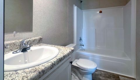 7238 Fitzpatrick Ave