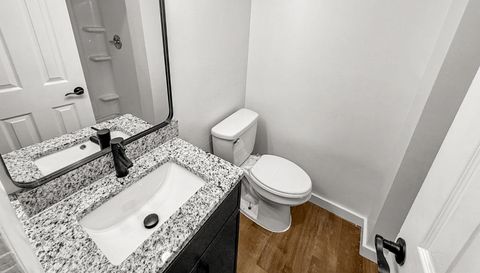 2532 NE 13th Ave