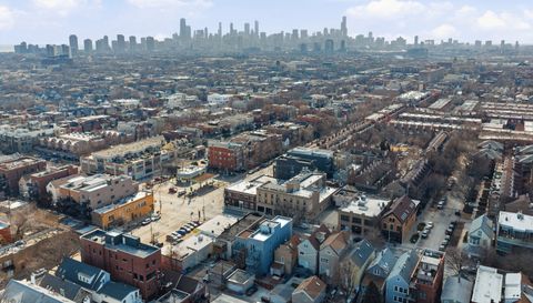 1412 W Diversey Parkway