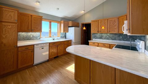 912 Aurora Circle