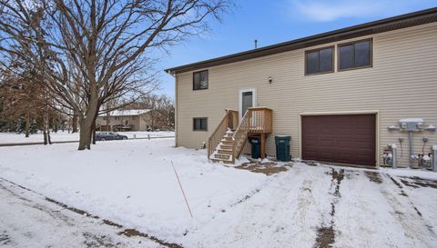 4145 Austin Street NE