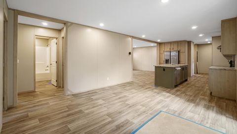 313 Wilkerson Road SW