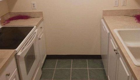 2716 HIDDEN LAKE BOULEVARD