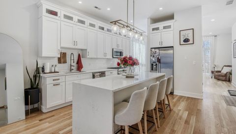 1707 S Jefferson Street