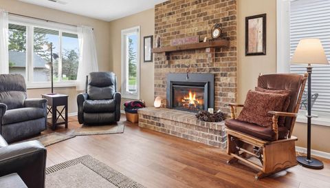 4702 Grenada Point