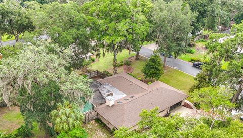 3944 NW 40th Ct