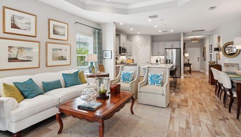 10025 Lake Wales CIRCLE