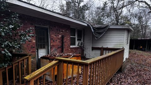 3126 Farrington Point Rd