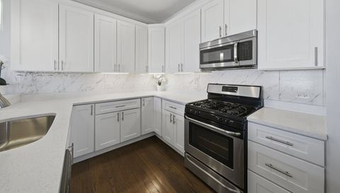 3234 N CENTRAL Avenue