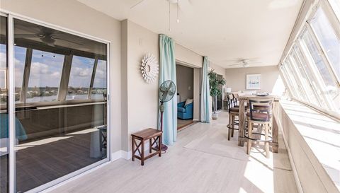 1255 E PEPPERTREE DRIVE