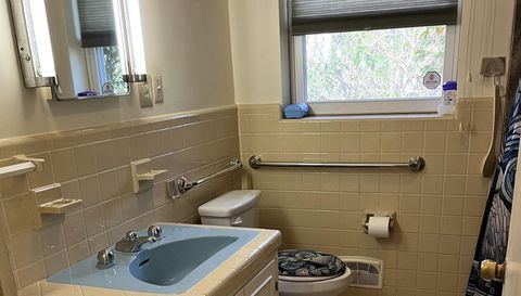 135 Meriwether Cir NW