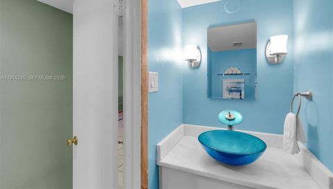 423 Sombrero Beach Rd