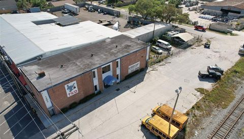 1303 Busch