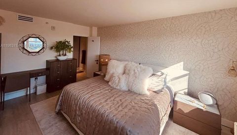 2829 Indian Creek Dr