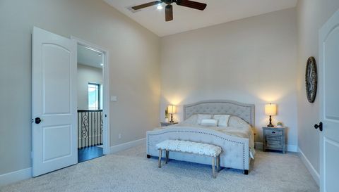 9033 Quarry Hill Ct