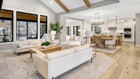 10149 Upper 196th Way W