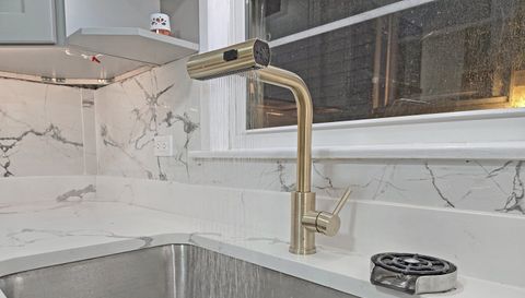 4743 S Keeler Avenue