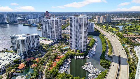 3500 Mystic Pointe Dr