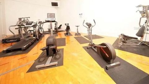 1400 GANDY BOULEVARD N