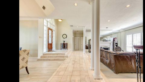 8427 Pheasant Glen Dr