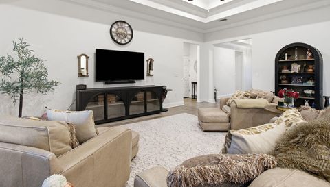 36 Pne Lk Dr