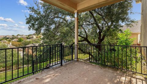 88 White Magnolia CIR