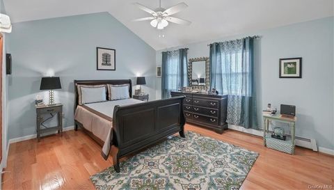 2 Whitman Pl