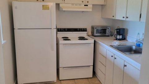 3300 Springdale Boulevard