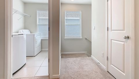 1823 Summer Serenity Dr