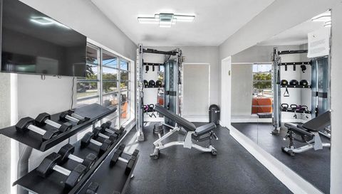 1401 NW 103rd St #139