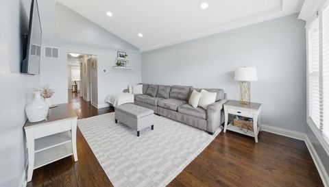 6425 W 64th Street