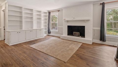 213 Hardee Cir