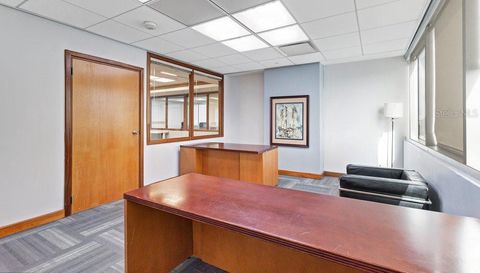 207 Calle Del Parque