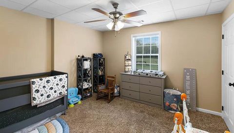 138 Herbert Neal Rd