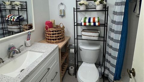 6095 N Sabal Palm Blvd