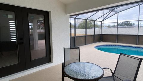 2398 Sweetwater Blvd