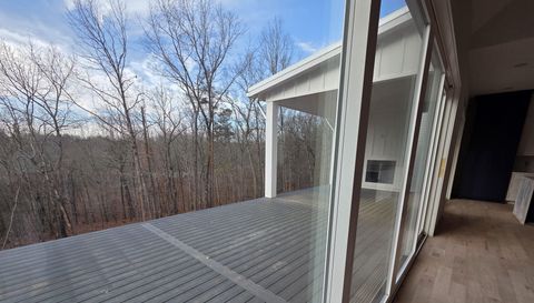 7048 Nichols Cove Dr