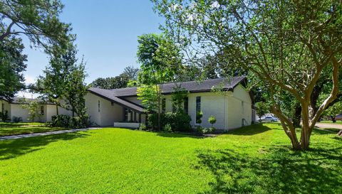 5675 Sylmar Rd