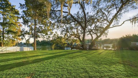 344 W RIO VISTA COURT